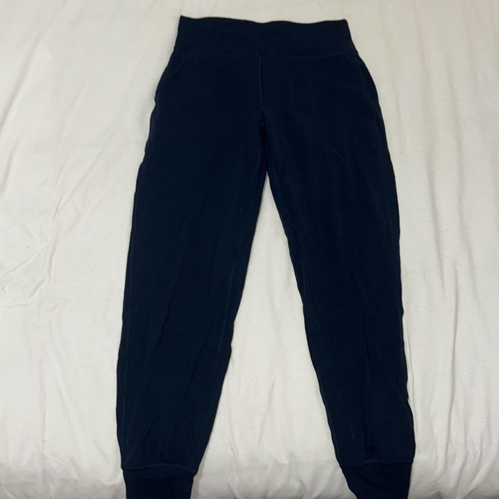 Navy lululemon joggers size 8